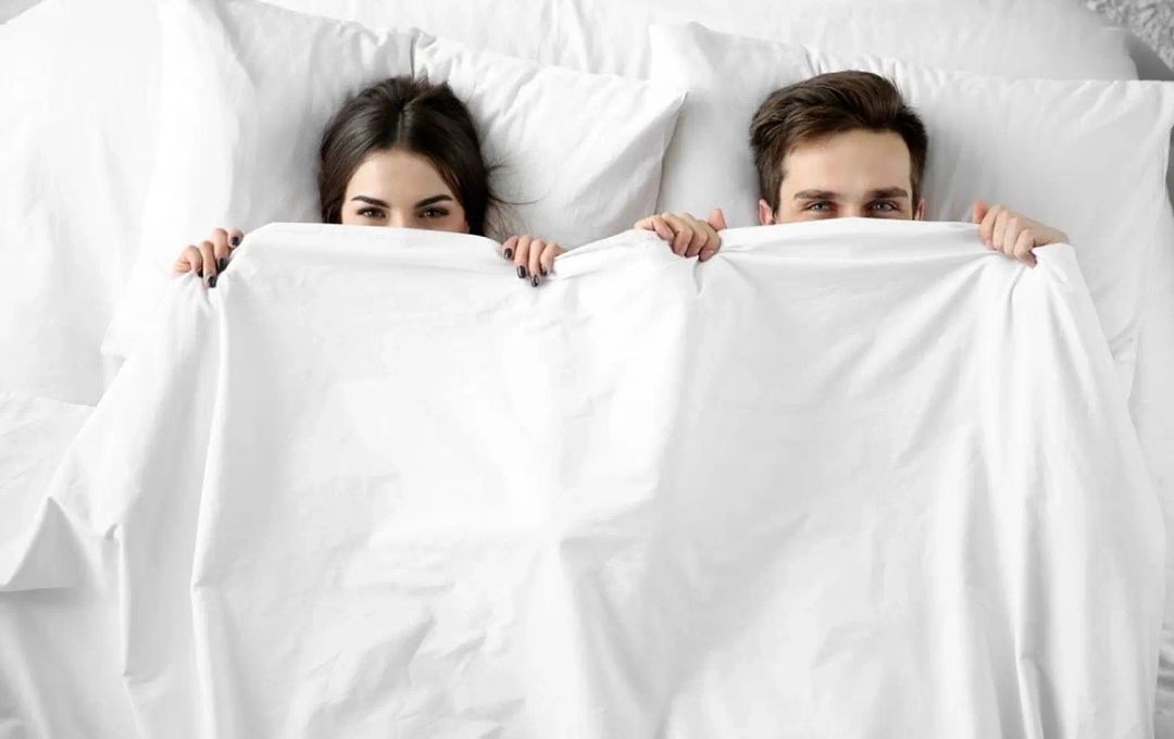 Bamboo vs. Cotton Sheets: Which Is Better for Your Bed?