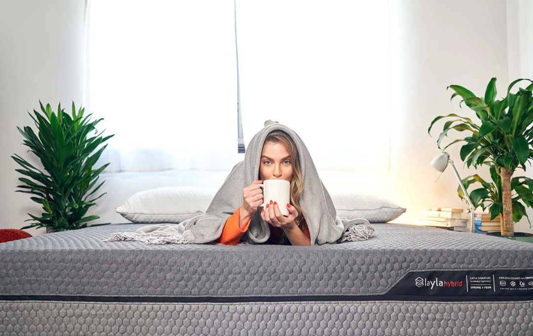 Queen Bed Dimensions: Exactly How Wide is a Queen Bed?