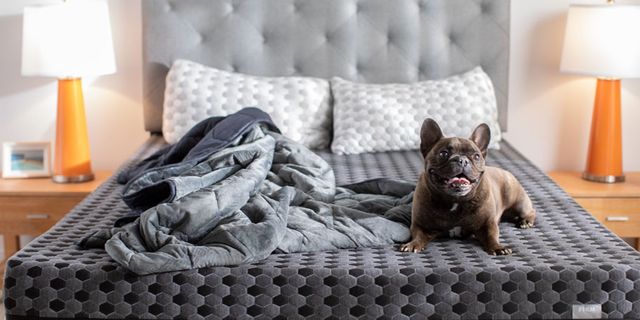 How to Wash a Weighted Blanket Safely (Machine & Hand Washing)